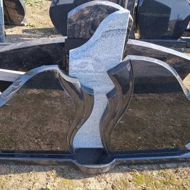 Trijų ir daugiau dalių paminklai 2