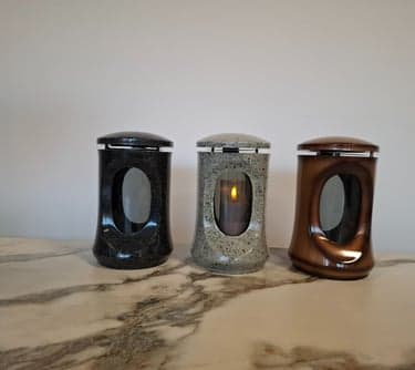 Vazos, žvakidės 11